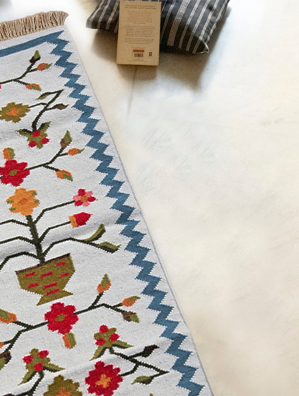 Exclusive Handmade Wool & Cotton Mirzapur Dhurrie Rug - Gulnaar Garden (6ft x 2ft)
