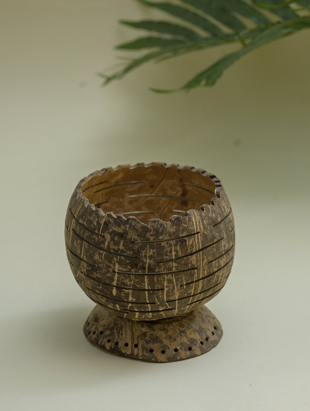 Coconut Craft Tea Light Holder - Slits