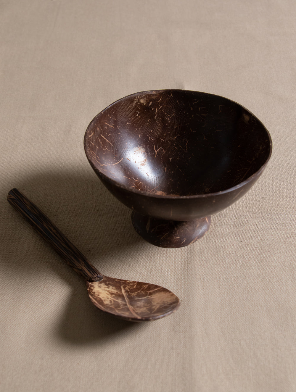 Coconut Serving Bowls and Spoons - (Set of 6) - The India Craft House