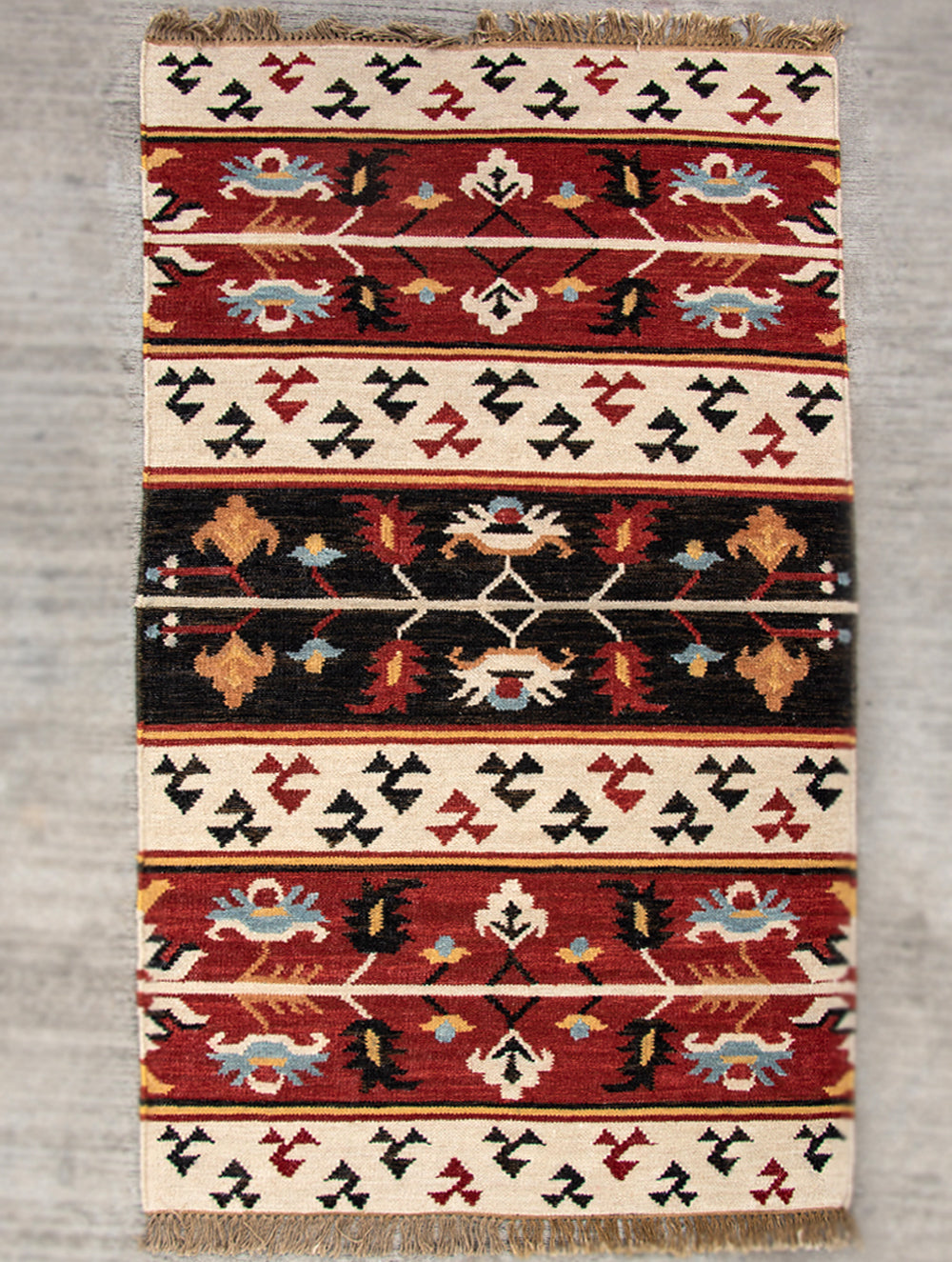 Handwoven Kilim Rug (5 x 3 ft) - The India Craft House