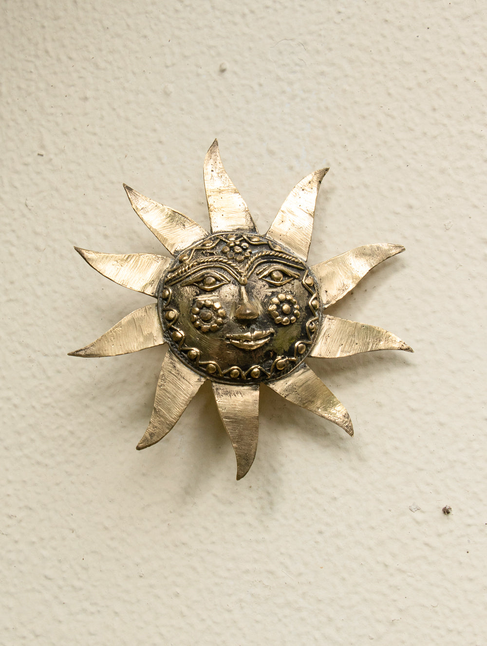 Dhokra Craft Door Décor Artifact - Sun - The India Craft House