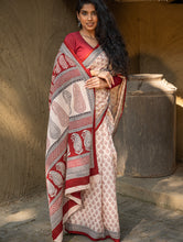 Load image into Gallery viewer, Exclusive Bagh Hand Block Printed Cotton Saree - Beige Flora