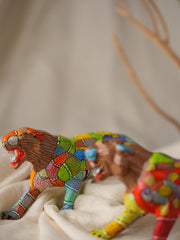 Exclusive Gond Art Tiger Curio - Forest Wanderer