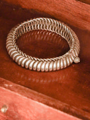 Exclusive Pure Silver Traditional Maharashtrian Kadhas - Shindeshahi Tode