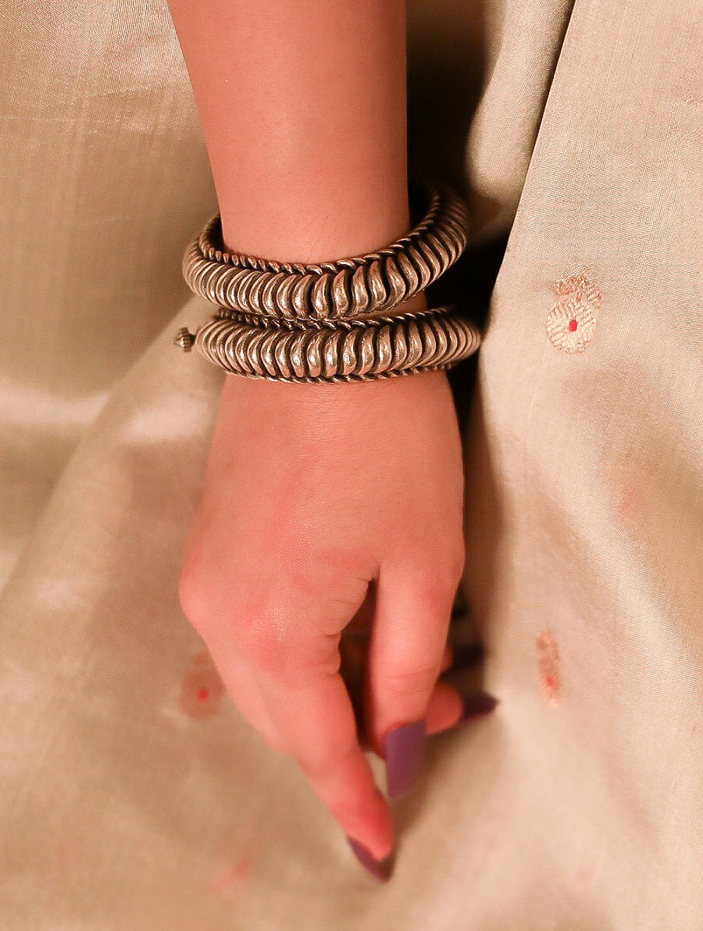 Exclusive Pure Silver Traditional Maharashtrian Kadhas - Shindeshahi Tode