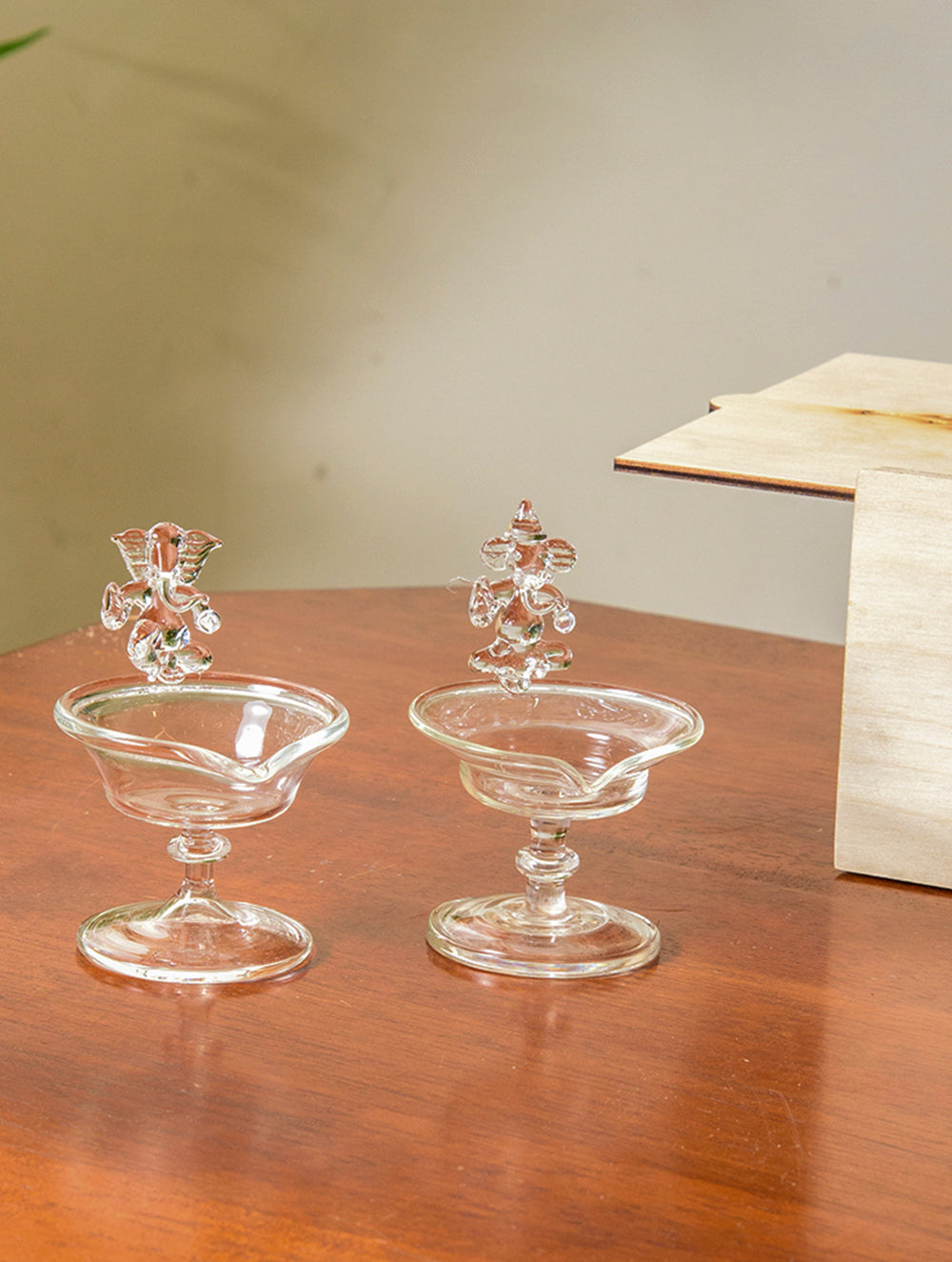 Fine Crystal Glass Ganesha Diyas (Set of 2) (Small)