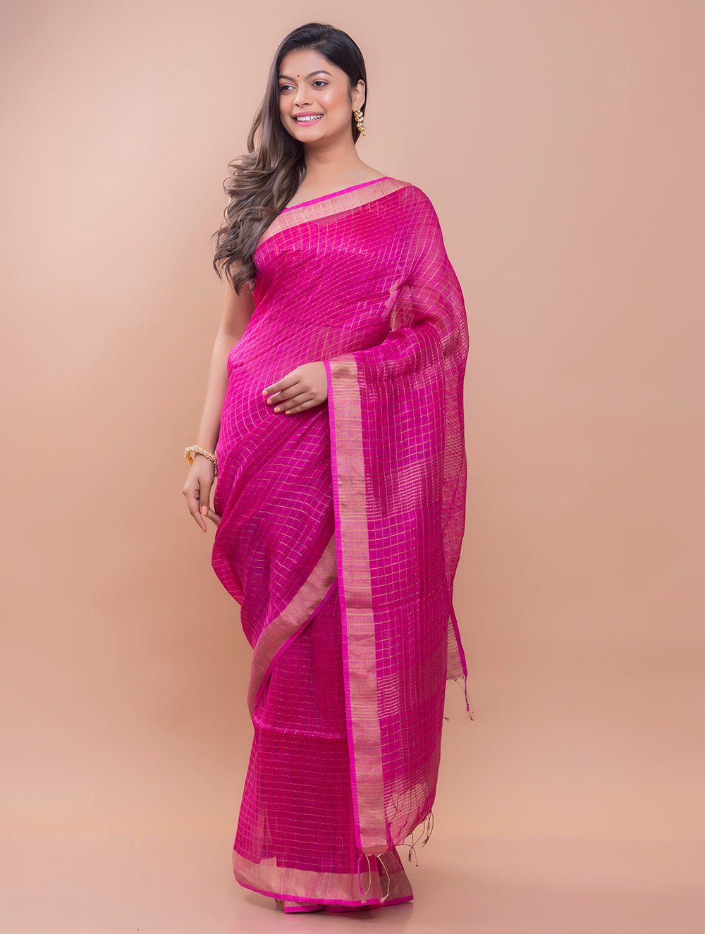 Graceful Elegance. Soft Bengal Handwoven Linen Silk Zari Sari - Pink