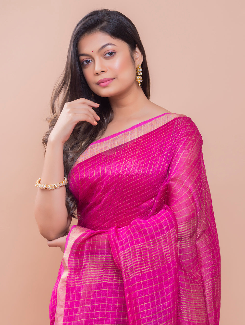 Graceful Elegance. Soft Bengal Handwoven Linen Silk Zari Sari - Pink