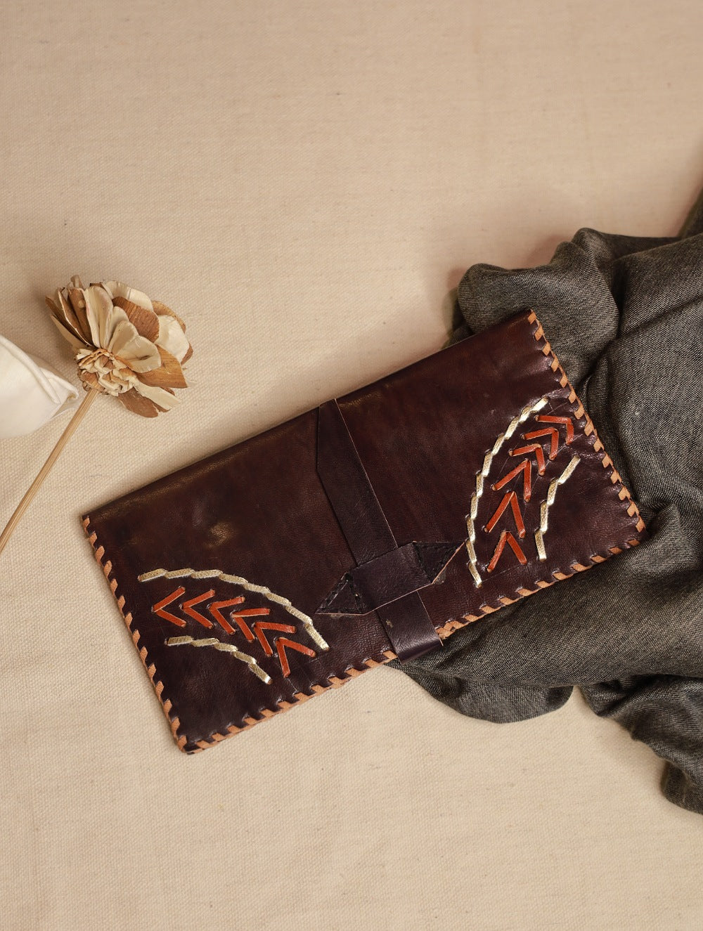 Load image into Gallery viewer, Handcrafted Jawaja Leather Wallet - Dark Brown