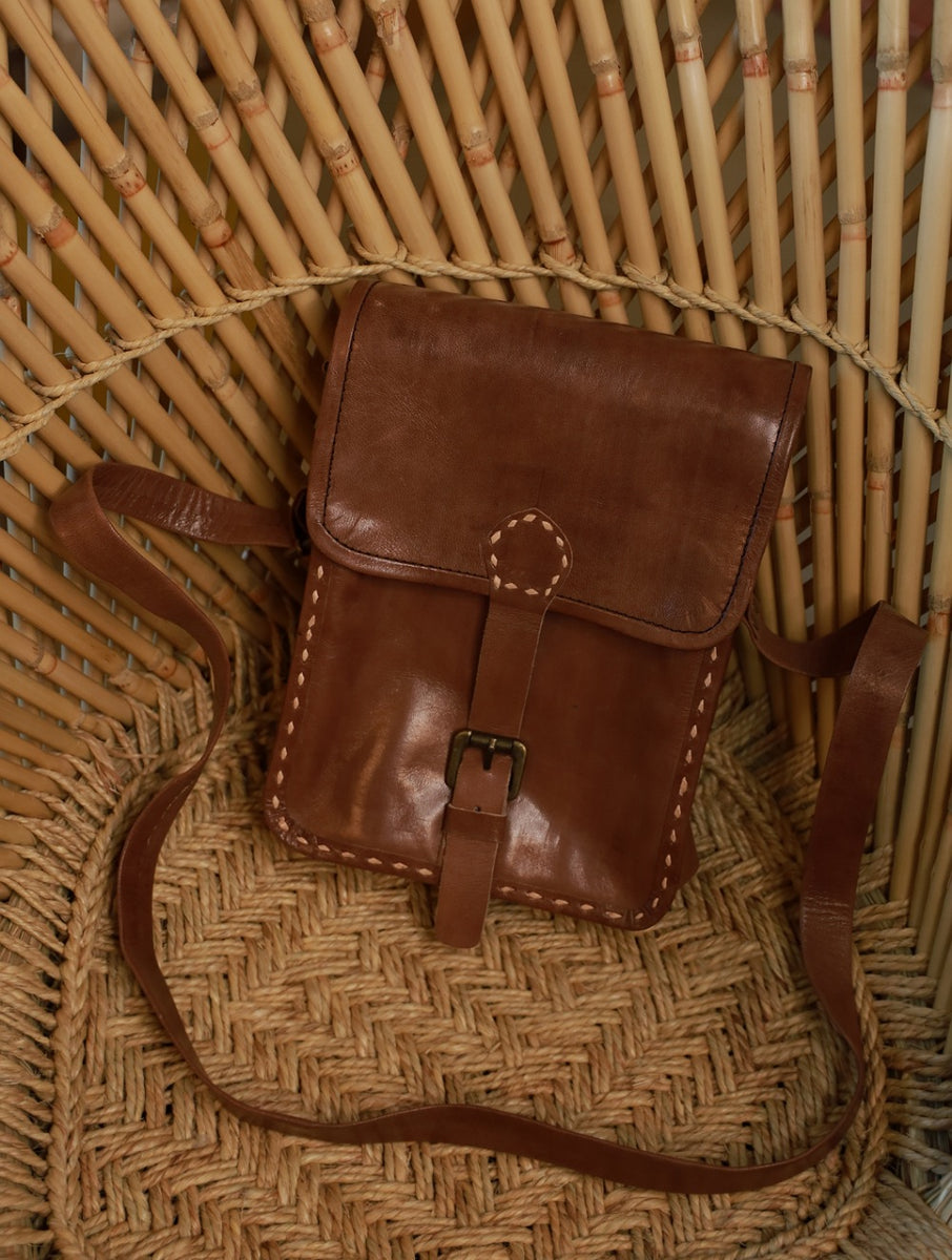 Buy Handcrafted Leather Cross Body Bag With Hand Stitch Detail Online