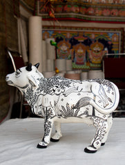 Pattachitra Art Curio - Cow - The India Craft House