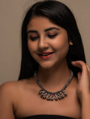 Pure Silver Traditional Maharashtrian Neckpiece - Javmani Saaz