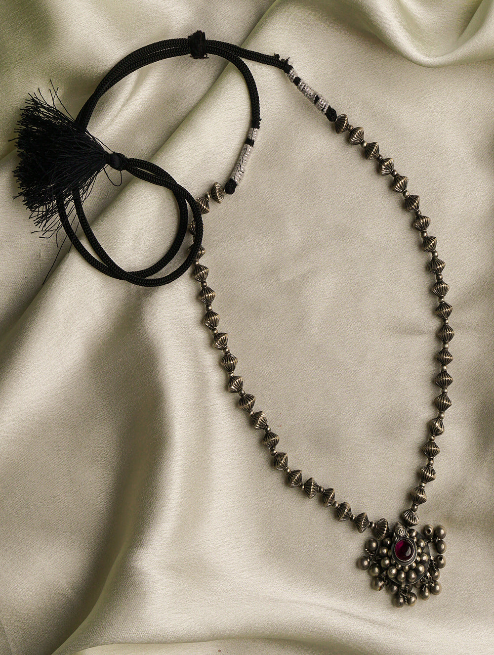 Pure Silver Traditional Maharashtrian Neckpiece - Javmani Saaz
