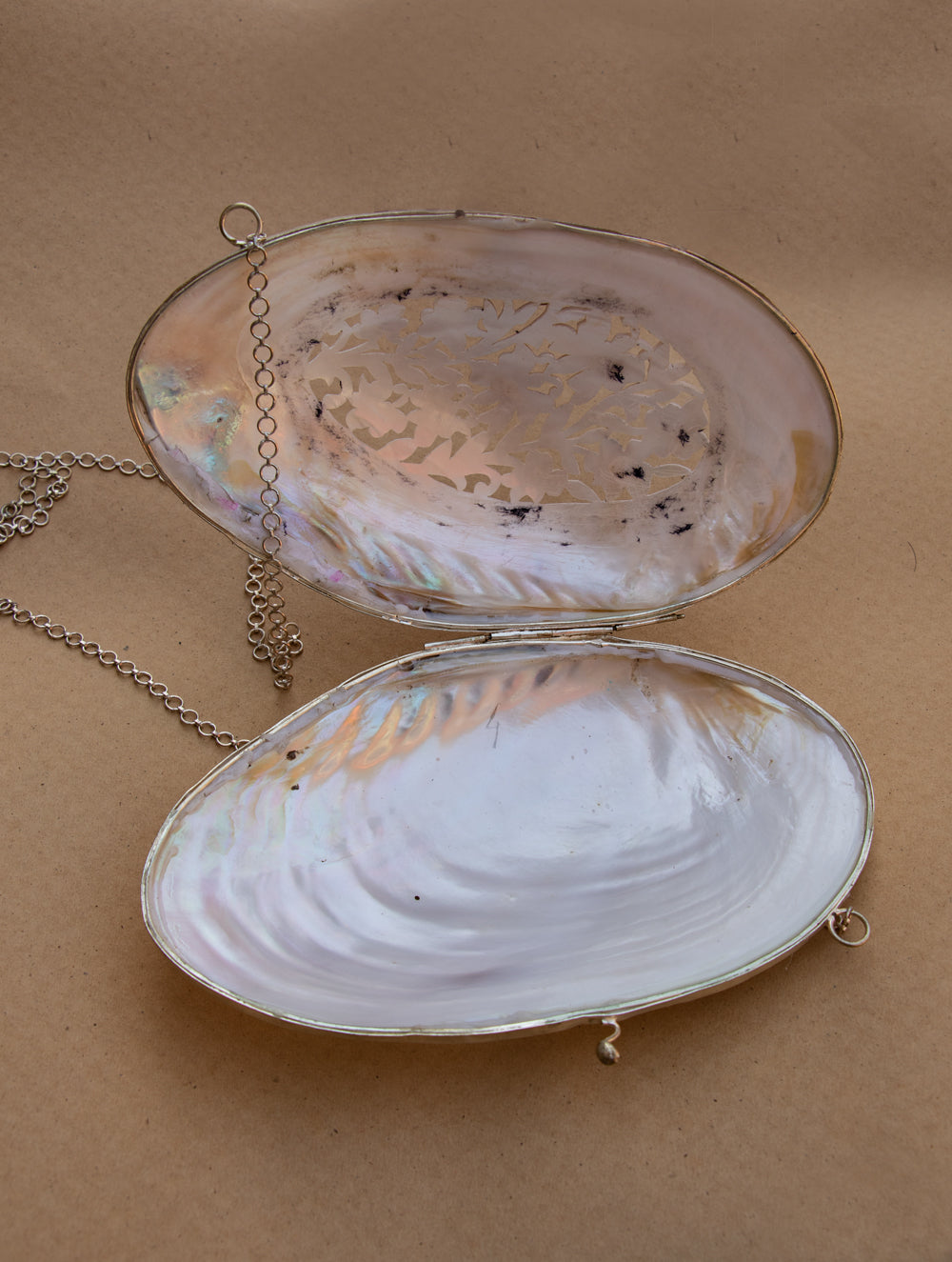 Shell Craft Evening Bag (With Sling)