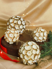 Shola Craft Xmas Decorations - Set of 4