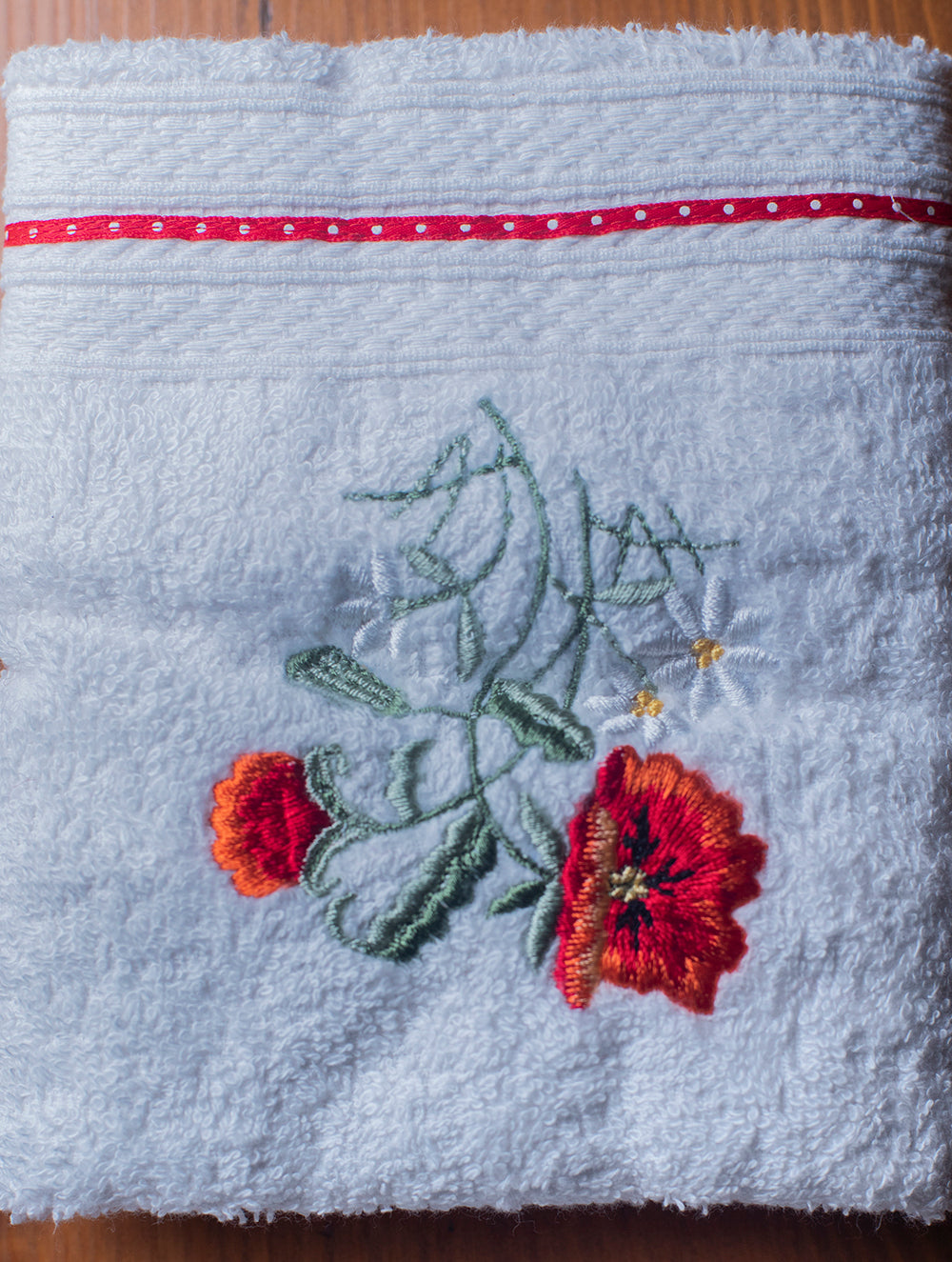 The Floral Collection - Embroidered Towel Sets (Hand & Face Towels, Set of 4)