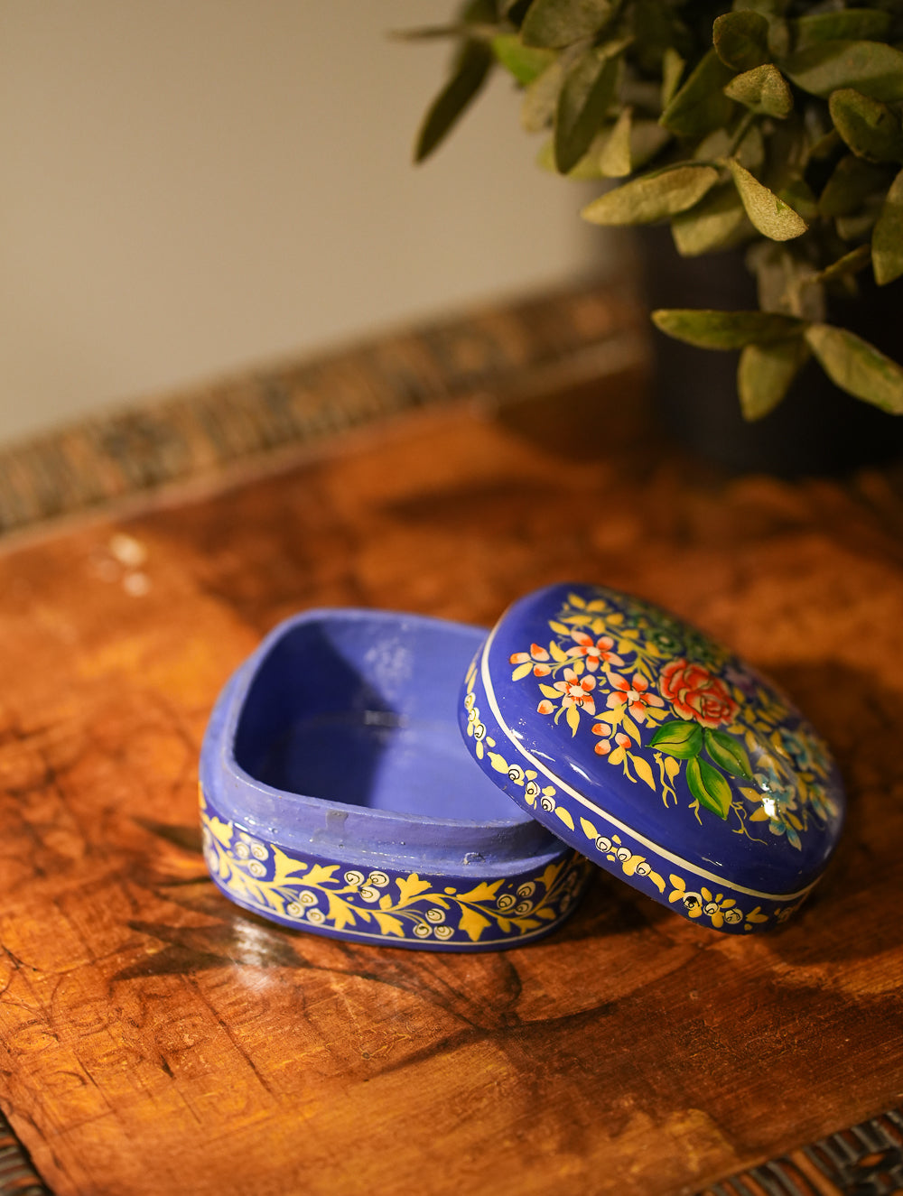 Load image into Gallery viewer, The Shahi Collection. Kashmiri Art - Boxes (Set of 2) - Small