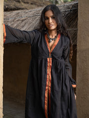 Traditional Elegance. Hand Embroidered Ilkal & Zardozi Ethnic Kurta / Dress - Regal Black