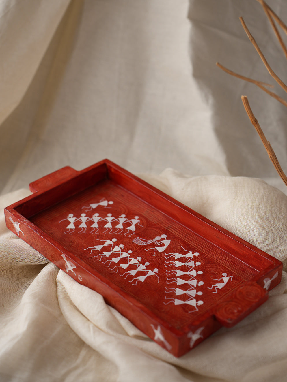 Load image into Gallery viewer, Warli Art Wooden Tray - Dancers, Red