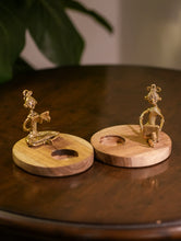 Load image into Gallery viewer, Wood &amp; Dhokra Craft Tealight Holders (Set of 2) - The Urban Women
