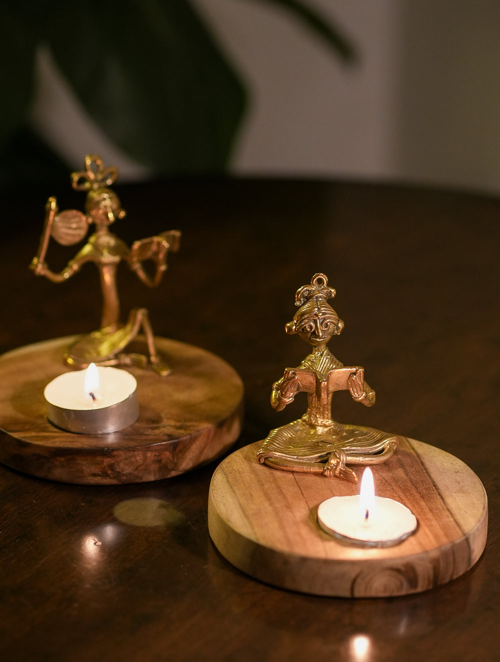 Load image into Gallery viewer, Wood &amp; Dhokra Craft Tealight Holders (Set of 2) - Women &amp; Books