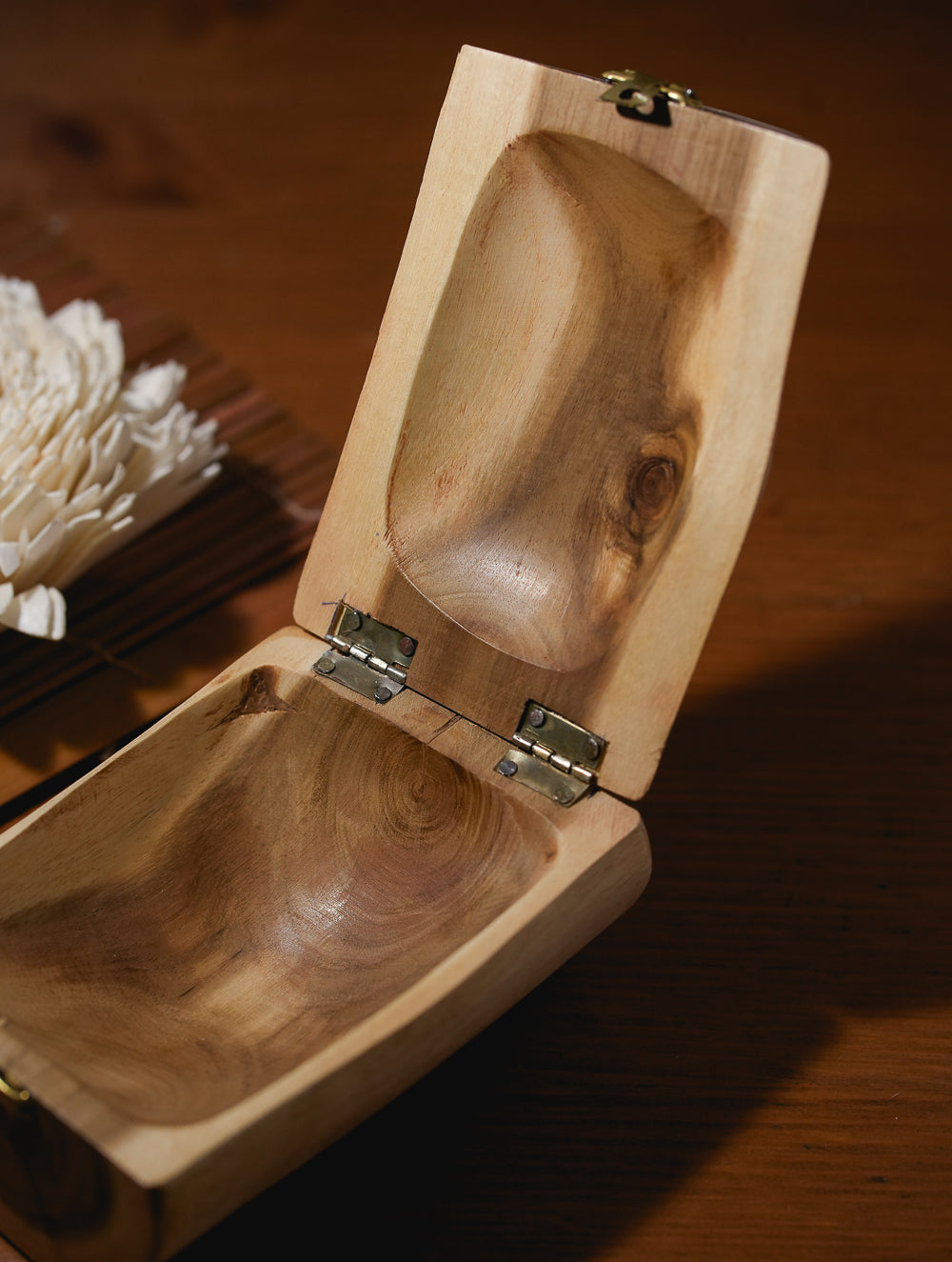 Wood & Dhokra UtilityBox with Dhokra Flower Handle