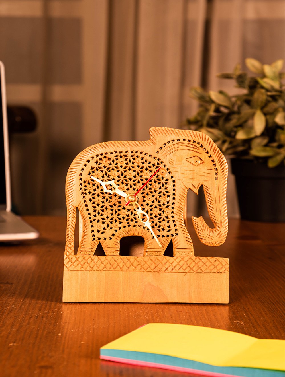 Load image into Gallery viewer, Wooden Jaali Elephant Desk Clock