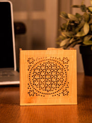 Wooden Jaali Elephant Pen Stand