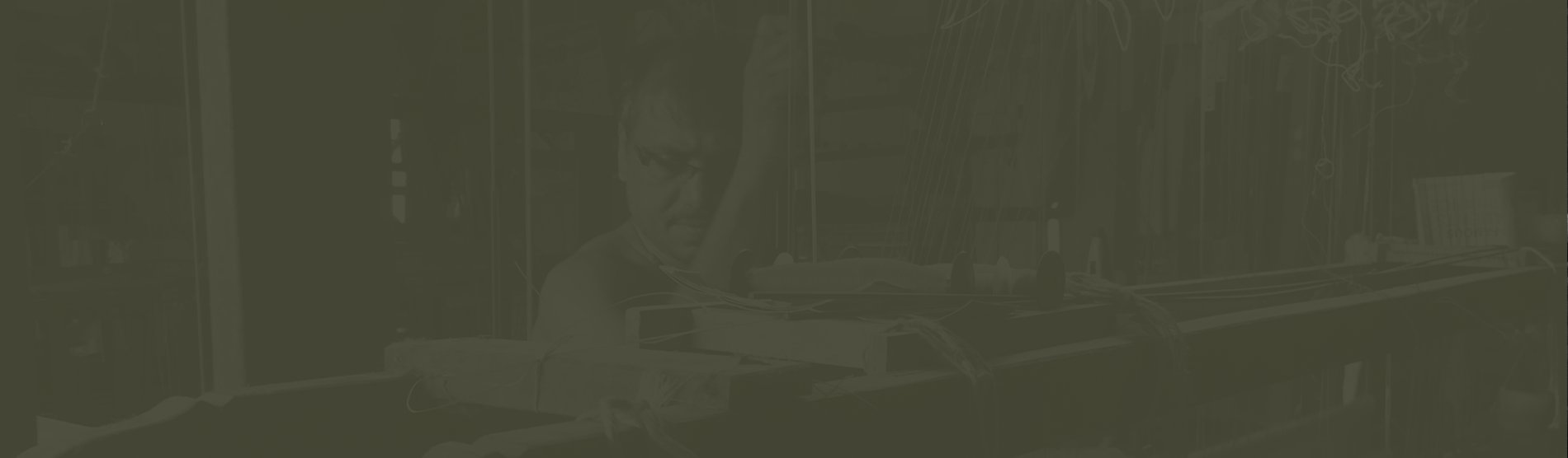 Gift Indian Handicrafts. Brocade Craft products from Uttar Pradesh. Available Online at The India Craft House. Authentic handcrafted Arts & Crafts. Support the Artisan. Promote Fair Trade