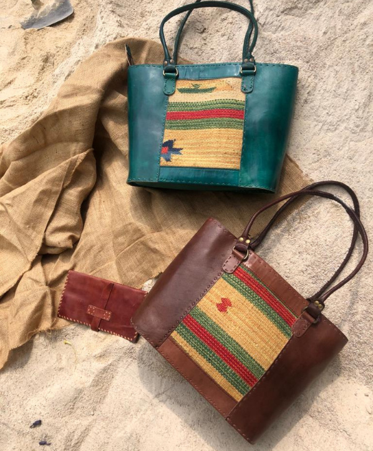 Buy Fabric Carpet Bag Crossbody , Traditional Handicraft Bag, Carpet Purse  Online in India - Etsy
