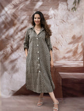 Load image into Gallery viewer, Bagru Hand Block Printed Shirt Dress - Black Florets