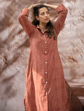 Load image into Gallery viewer, Bagru Hand Block Printed Shirt Dress - Brick Drops