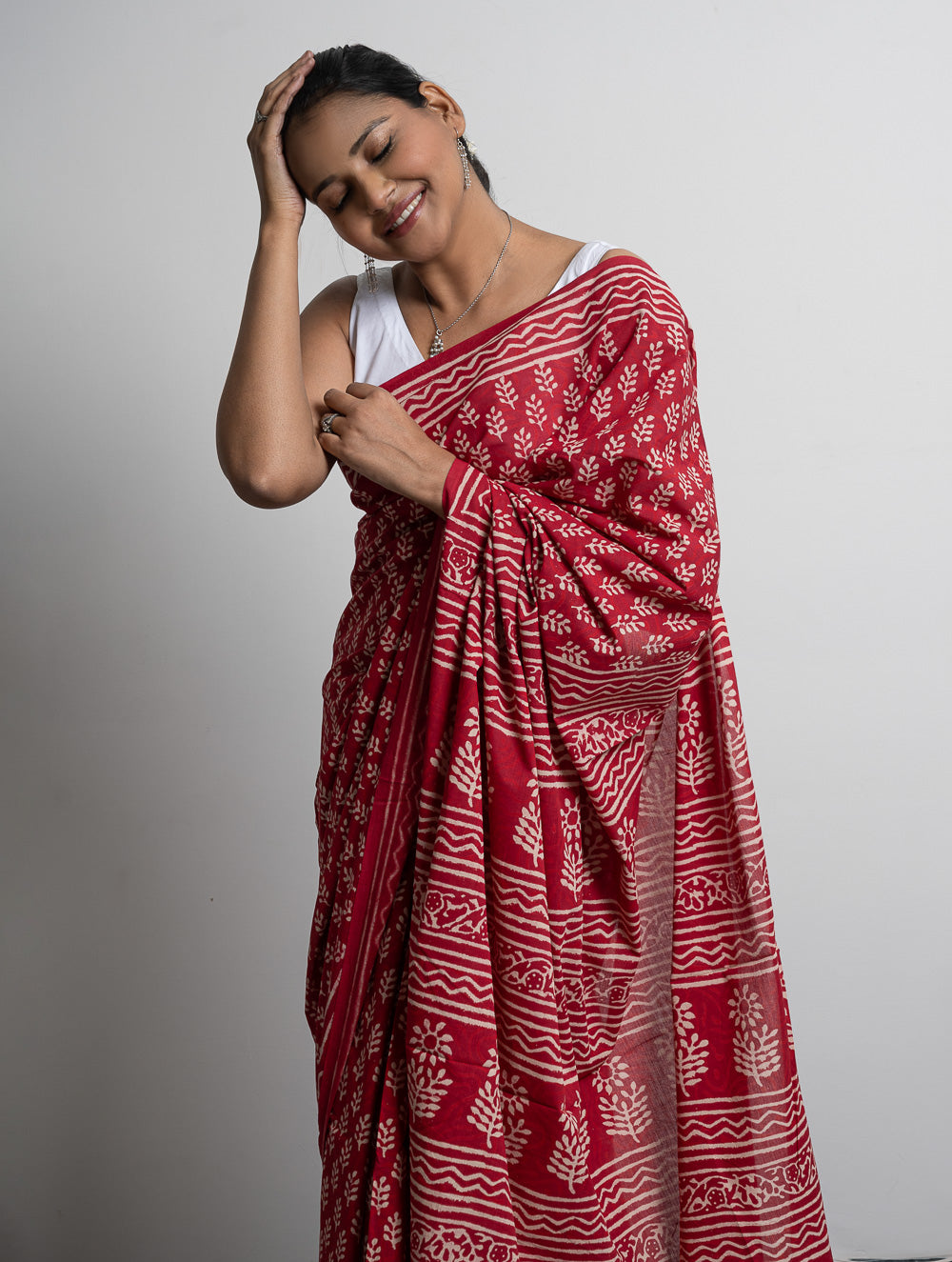 Bagru Statements. Hand Block Printed Mul Cotton Saree - Red Flora