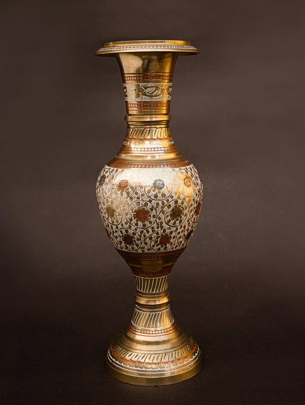Load image into Gallery viewer, Brass Flower Vase