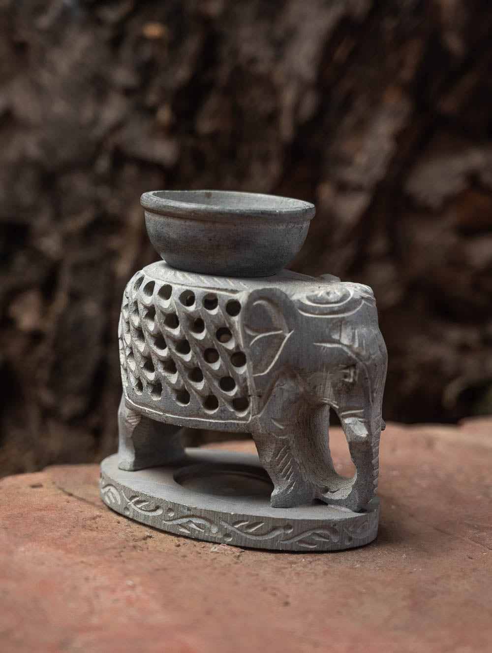 Carved Filigree Elephant Stone Aroma Oil Diffuser (4" x 4'')