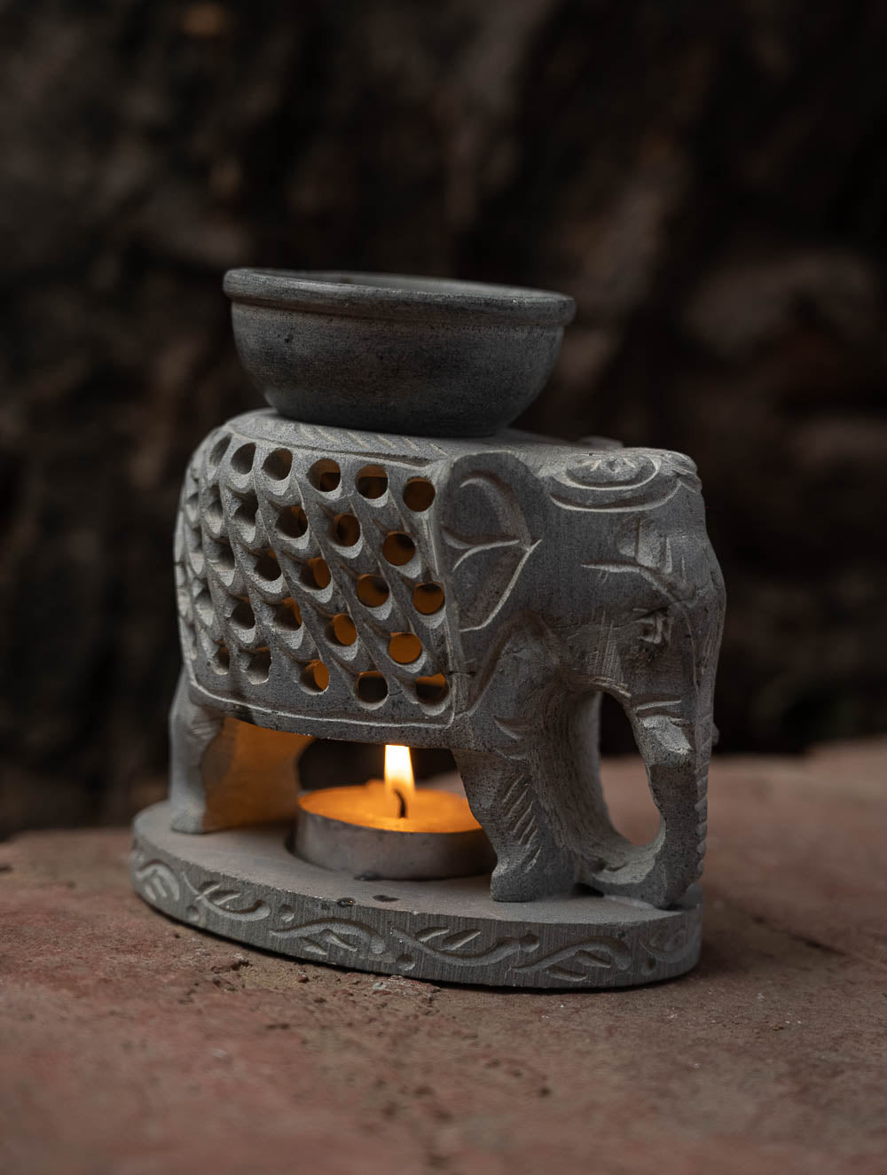 Carved Filigree Elephant Stone Aroma Oil Diffuser (4" x 4'')
