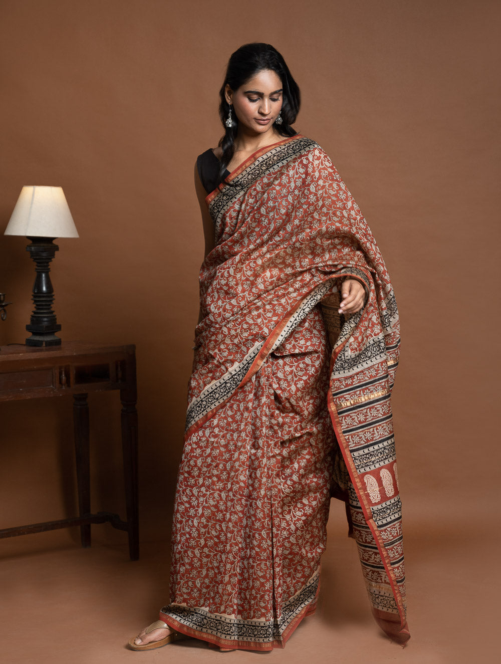 Load image into Gallery viewer, Chanderi Elegance. Bagru Hand Block Printed Saree  - Red Jaal