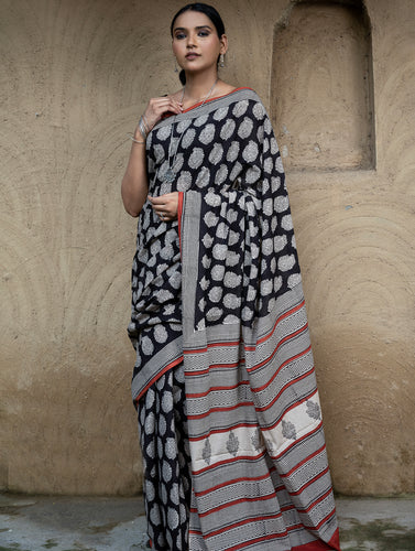 Classic Appeal. Bagru Hand Block Printed Mul Cotton Saree - Black Paisley