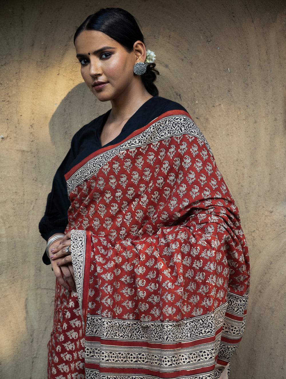 Classic Appeal. Bagru Hand Block Printed Mul Cotton Saree - Vibrant Flora