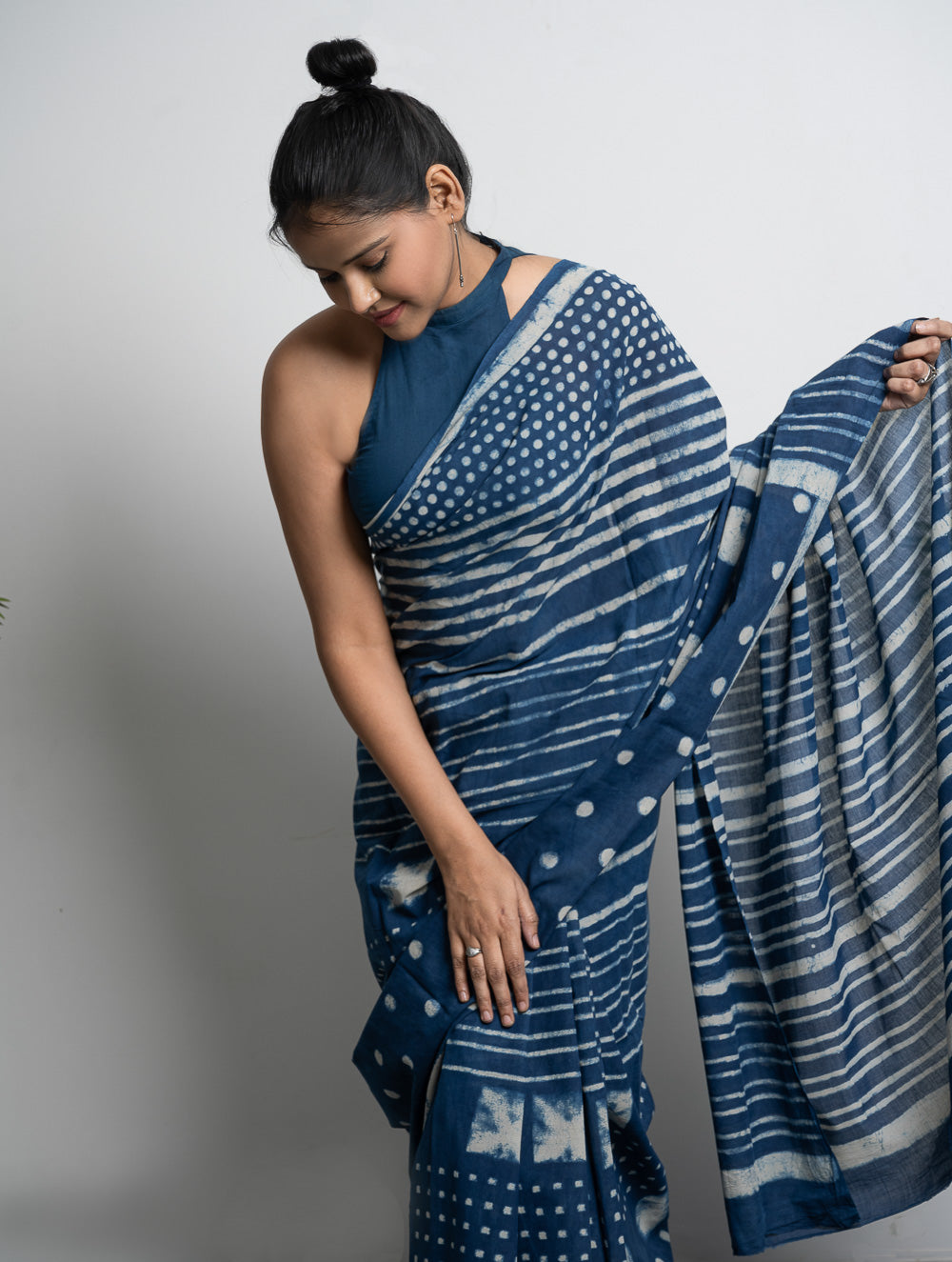 Cotton Appeal. Dabu Hand Block Printed Mul Cotton Saree - Dot & Stripes