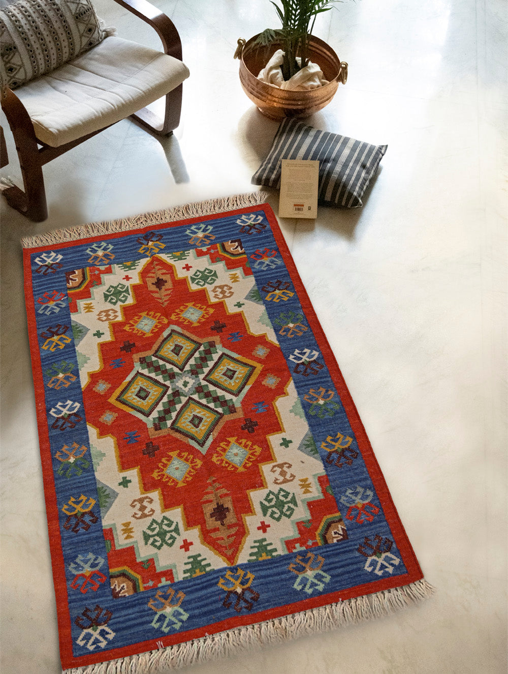 Handwoven Kilim Rug - Bold Medallion