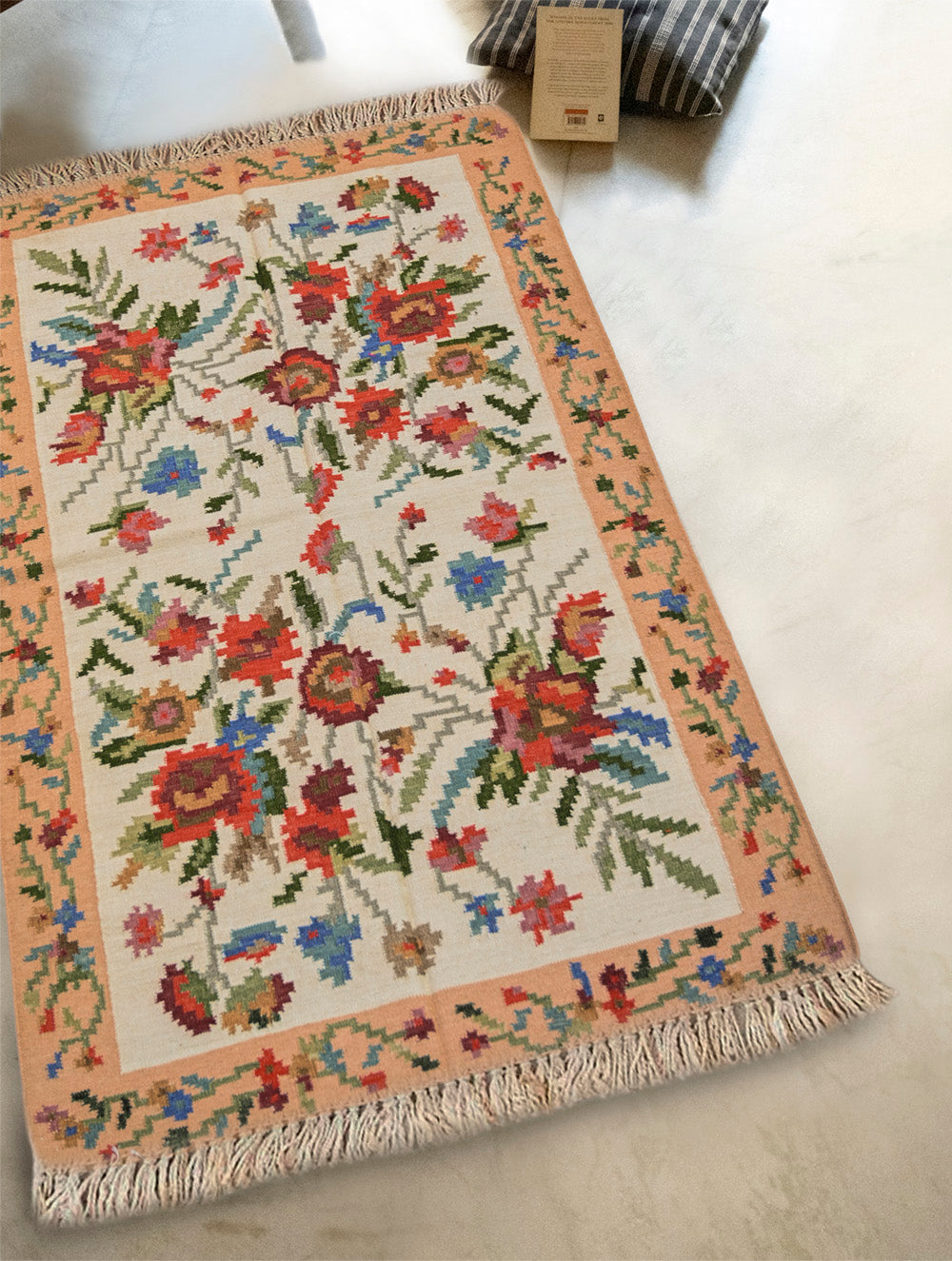 Handwoven Kilim Rug - Cream Bouquet