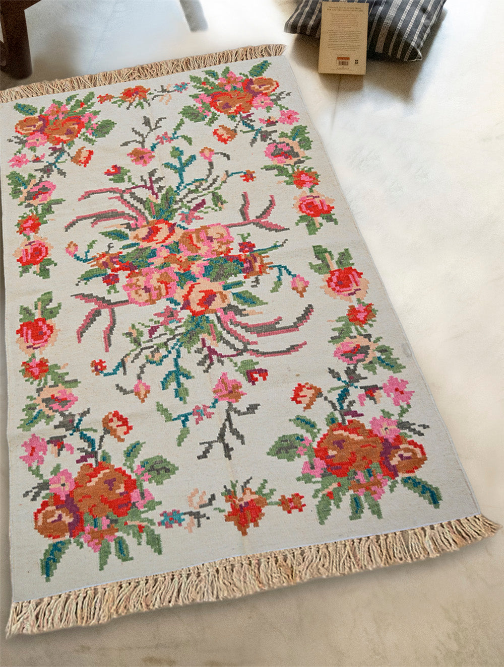 Handwoven Kilim Rug - Vintage Bouquet (Length 6ft x Width 4ft)