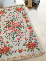 Handwoven Kilim Rug - Vintage Bouquet (Length 6ft x Width 4ft)