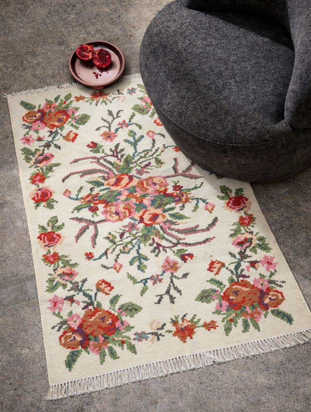 Handwoven Kilim Rug - Vintage Bouquet (Length 6ft x Width 4ft)