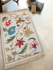Handwoven Kilim Rug - Ivory field