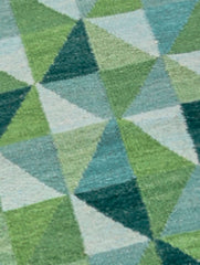 Handwoven Kilim Rug - Green Gradience