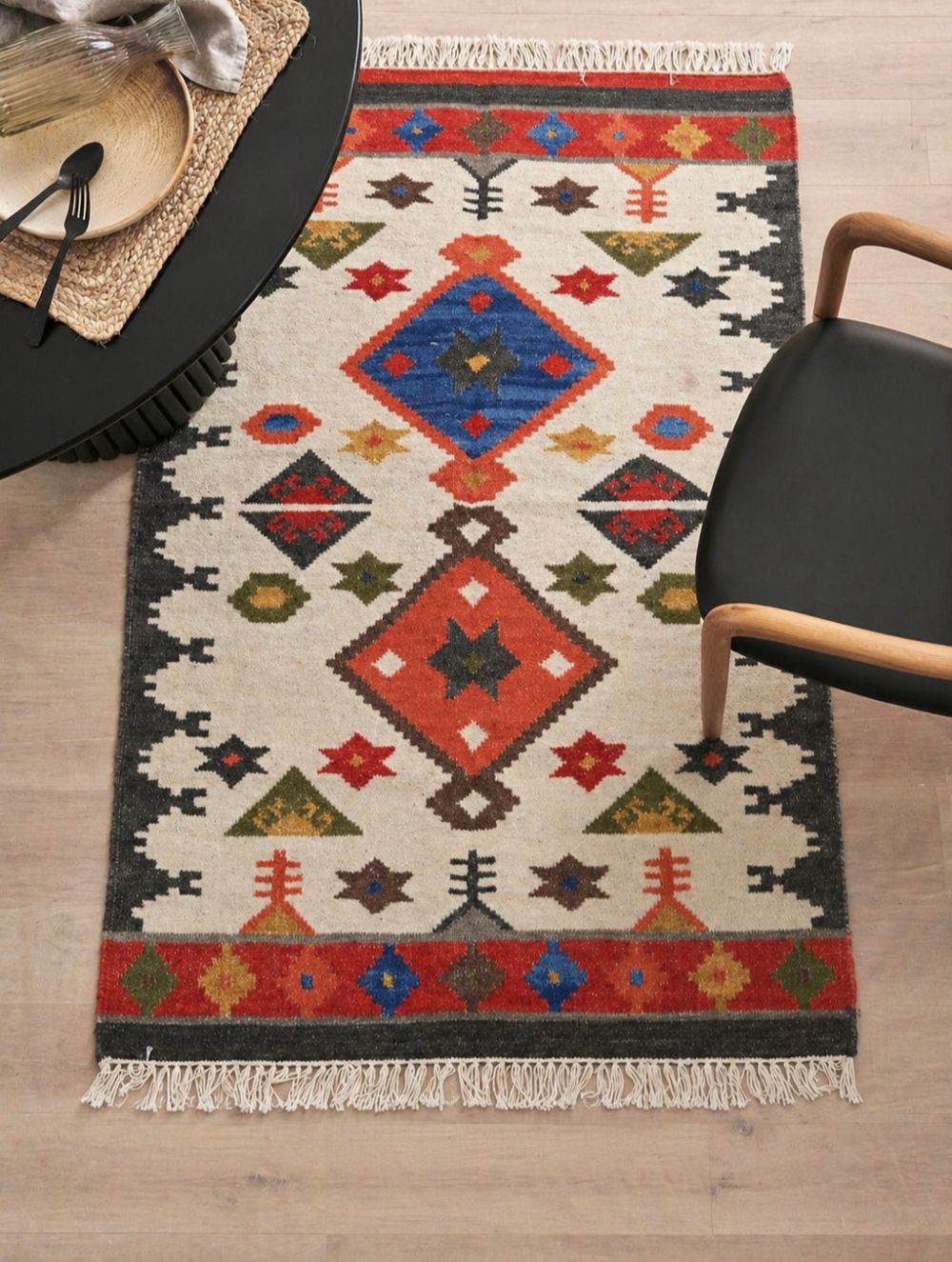 Handwoven Kilim Rug - Ivory Folk