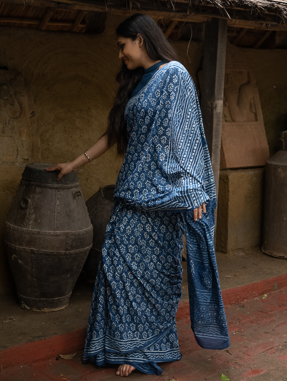 Dabu Hand Block Printed Mul Cotton Saree - Blue Flora