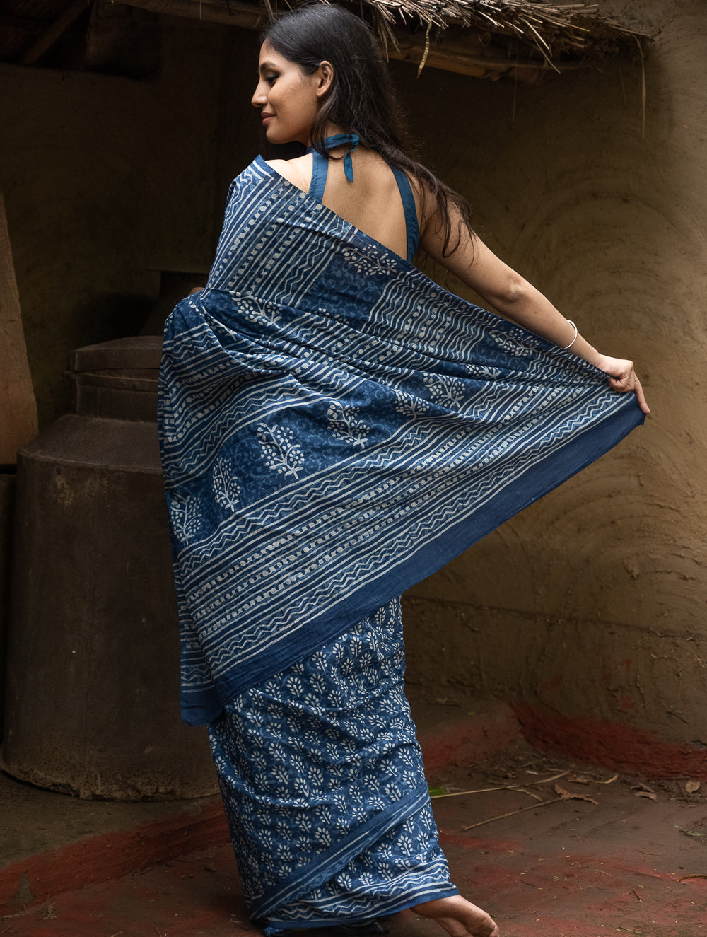 Dabu Hand Block Printed Mul Cotton Saree - Blue Flora